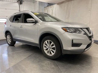 Used 2018 Nissan Rogue SV image 1