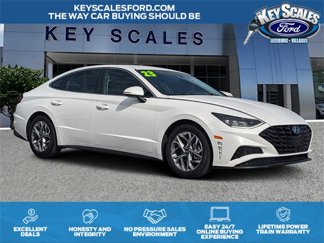 Used 2023 Hyundai Sonata SEL w/ Cargo Package image 1