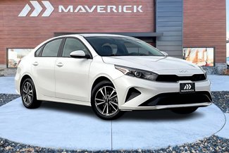 Used 2023 Kia Forte LXS video 1