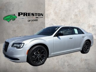 Used 2022 Chrysler 300 Touring w/ Sport Appearance Package image 1