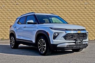 Certified 2024 Chevrolet TrailBlazer LT w/ Driver Confidence Package image 1