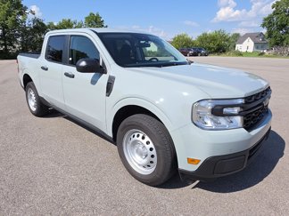 Used 2024 Ford Maverick XL image 1