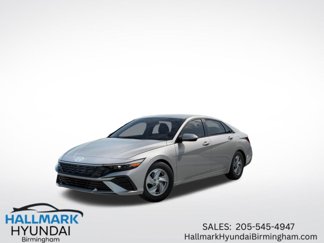 New 2025 Hyundai Elantra SE image 1
