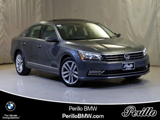 Used 2017 Volkswagen Passat 1.8T SE image 1