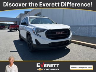 Used 2021 GMC Terrain SLE w/ Driver Convenience Package image 1