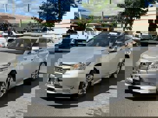 Used 2013 Lexus ES 300h image 1
