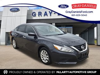 Used 2018 Nissan Altima 2.5 S w/ S Convenience Package image 1