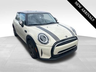 Certified 2023 MINI Cooper 2-Door Hardtop image 1