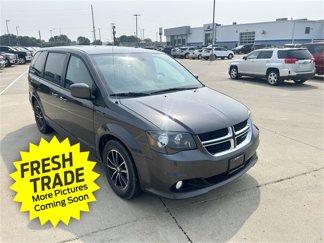 Used 2019 Dodge Grand Caravan GT image 1