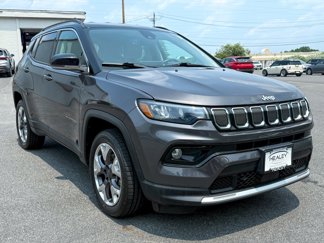 Used 2022 Jeep Compass Limited image 1