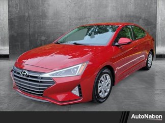 Used 2019 Hyundai Elantra SE image 1