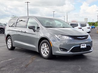 Used 2020 Chrysler Pacifica Touring w/ Advanced Safetytec Group image 1