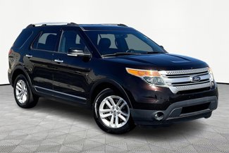 Used 2014 Ford Explorer XLT image 1