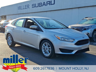 Used 2017 Ford Focus SE image 1
