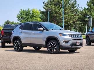 Used 2017 Jeep Compass Limited image 1