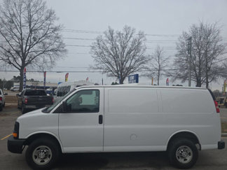 Used 2015 Chevrolet Express 2500 image 1