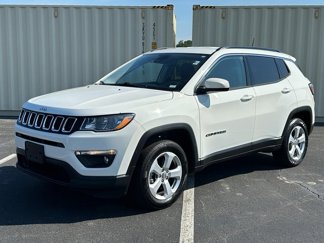 Used 2021 Jeep Compass Latitude w/ Driver Assistance Group image 1