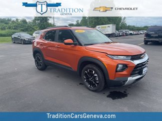 Used 2022 Chevrolet TrailBlazer LT w/ Sun and Liftgate Package image 1