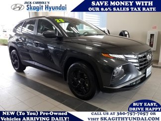 Used 2023 Hyundai Tucson SE image 1