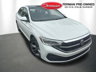 Used 2023 Volkswagen Jetta SE image 1