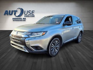 Used 2020 Mitsubishi Outlander ES image 1