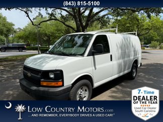 Used 2017 Chevrolet Express 2500 image 1