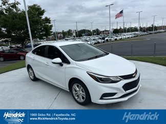 Used 2018 Chevrolet Cruze LT w/ Convenience Package image 1