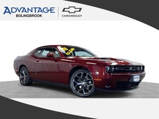 Used 2018 Dodge Challenger SXT Plus image 1