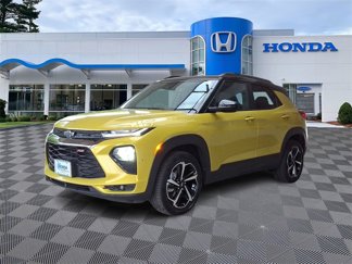 Used 2023 Chevrolet TrailBlazer RS w/ Sun and Liftgate Package image 1