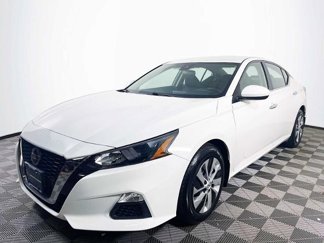 Certified 2022 Nissan Altima 2.5 S image 1