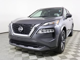 Used 2023 Nissan Rogue SL w/ SL Premium Package image 1
