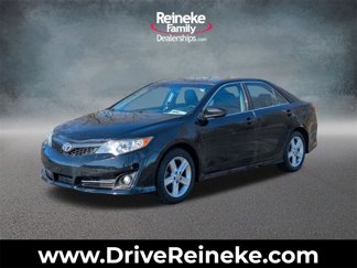 Used 2012 Toyota Camry SE image 1