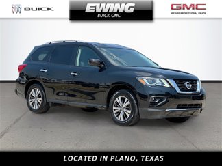 Used 2018 Nissan Pathfinder SV image 1