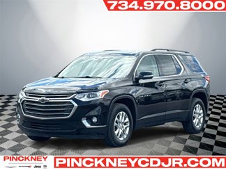 Used 2021 Chevrolet Traverse LT image 1