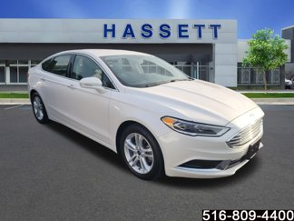 Used 2018 Ford Fusion SE w/ Fusion SE Technology Package image 1