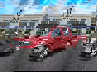 Used 2010 Nissan Frontier SE image 1