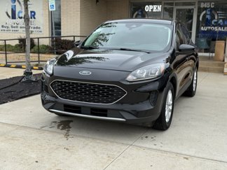 Used 2021 Ford Escape SE w/ Cold Weather Package image 1