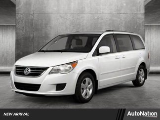 Used 2012 Volkswagen Routan SE image 1