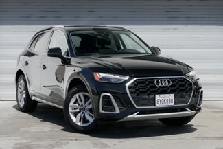 Certified 2022 Audi Q5 2.0T Premium w/ Convenience Package image 1