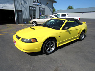 Used 2001 Ford Mustang GT image 1