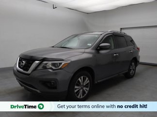 Used 2018 Nissan Pathfinder SV image 1