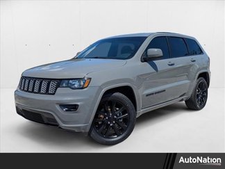 Used 2021 Jeep Grand Cherokee Laredo X image 1