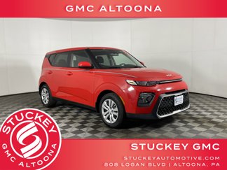 Used 2022 Kia Soul LX image 1