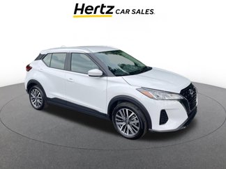 Used 2024 Nissan Kicks SV image 1