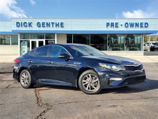 Used 2019 Kia Optima LX image 1