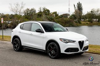 Used 2024 Alfa Romeo Stelvio Veloce image 1