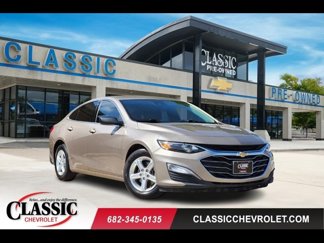 Used 2023 Chevrolet Malibu LS image 1
