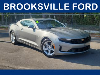 Used 2023 Chevrolet Camaro LT image 1