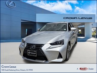 Used 2018 Lexus IS 300 image 1