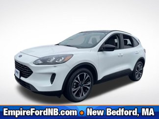Used 2021 Ford Escape SE w/ SE Sport Appearance Package image 1